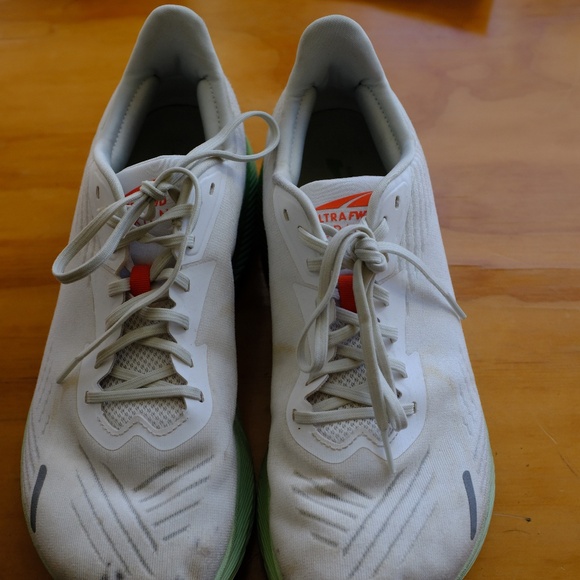Altra Experience FWD - Picture 1 of 4